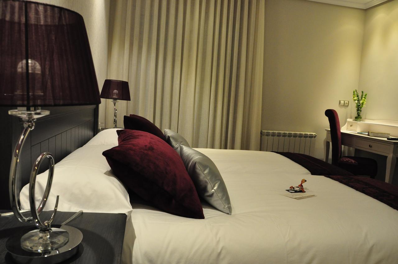 Hotel Calzada 2*