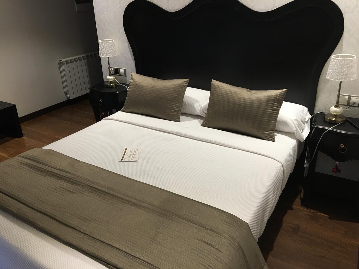 Hotel Calzada Arcos (Ourense)