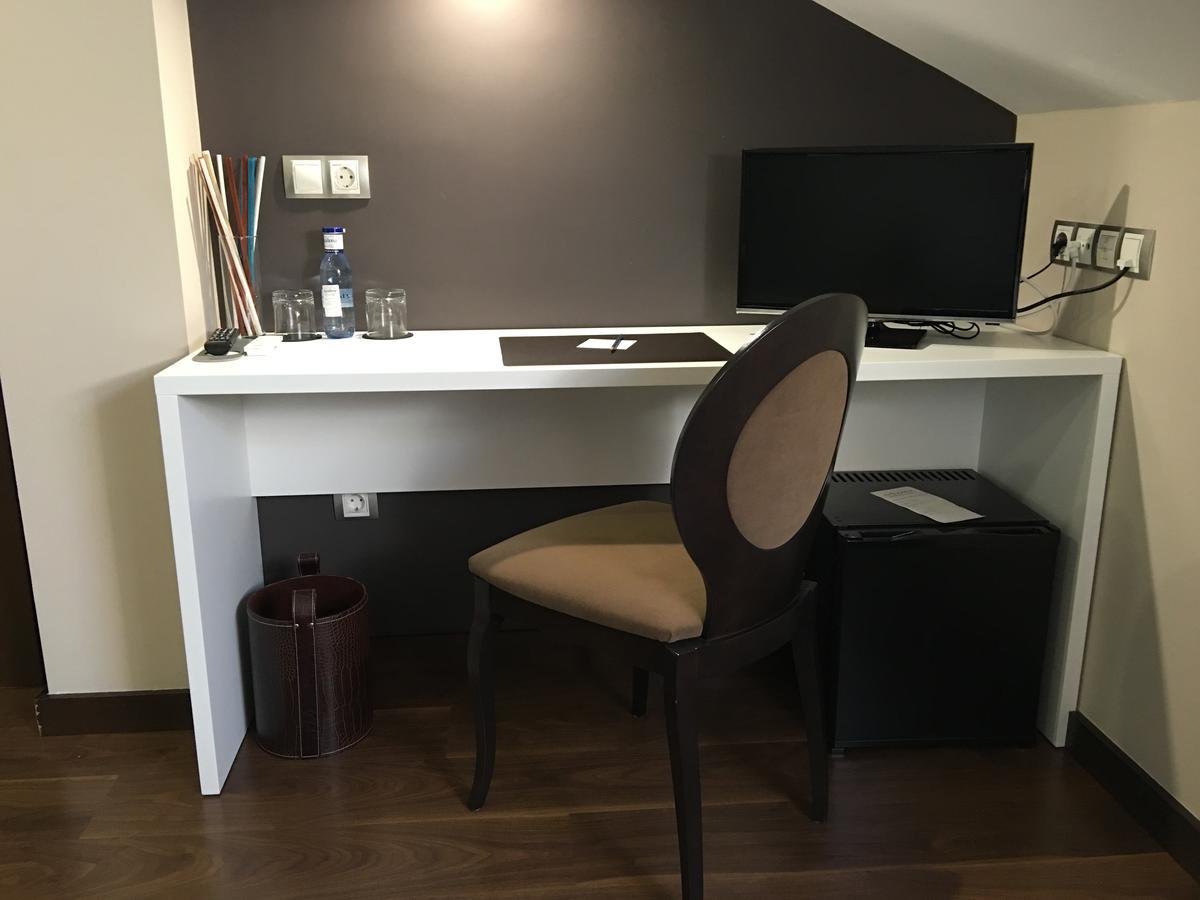 Hotel Calzada Arcos (Ourense)